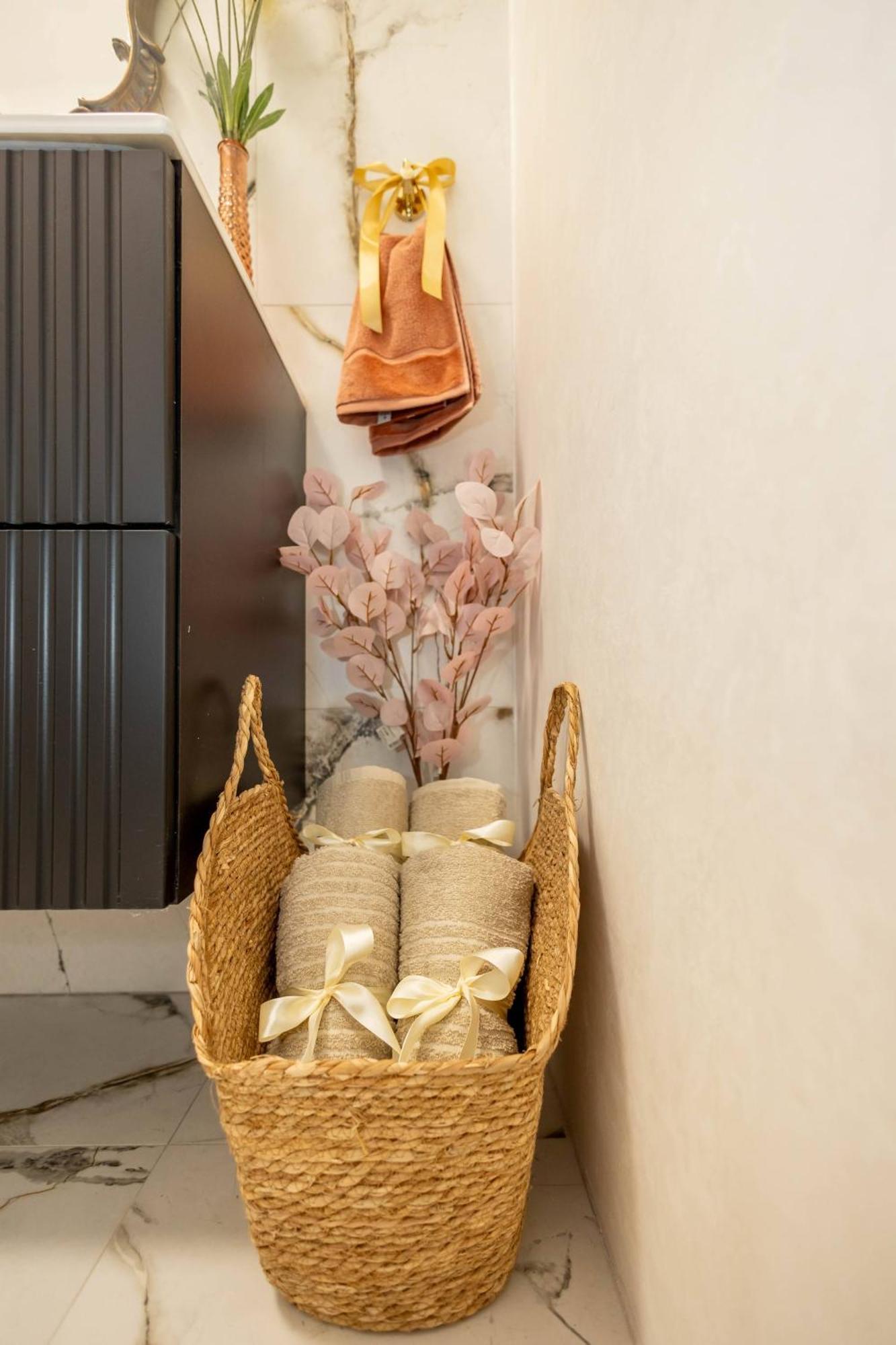 New, Stylish And Spacious Apartment Bratislava Exterior foto